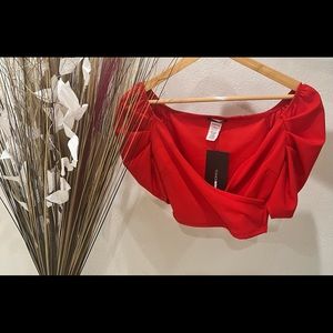 Fashion Nova| Red crop top| Size XS